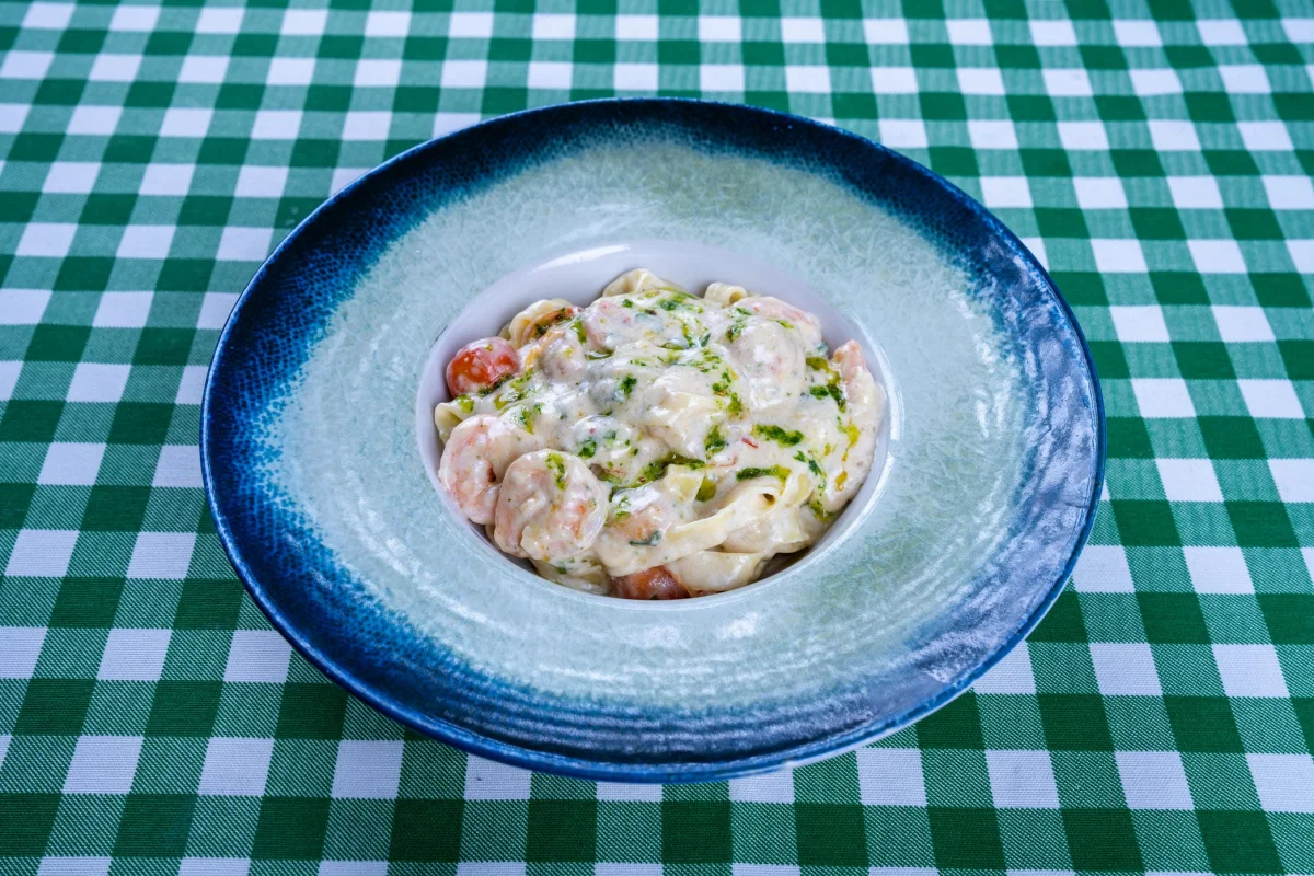 Tagliatelle cu creveti